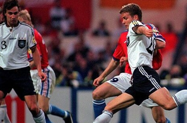 1996年欧洲杯意大利队队长：保罗·马尔蒂尼